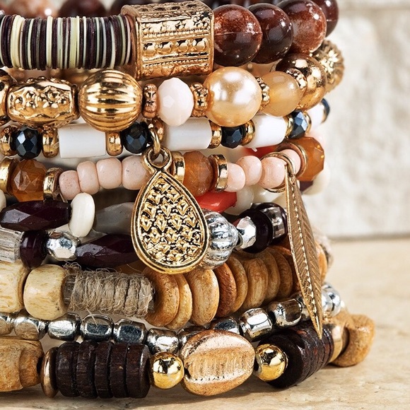 Stackable Stretch Bracelets Mixed Beads Acrylic Glass Wood Leaf Pendant - Picture 2 of 3